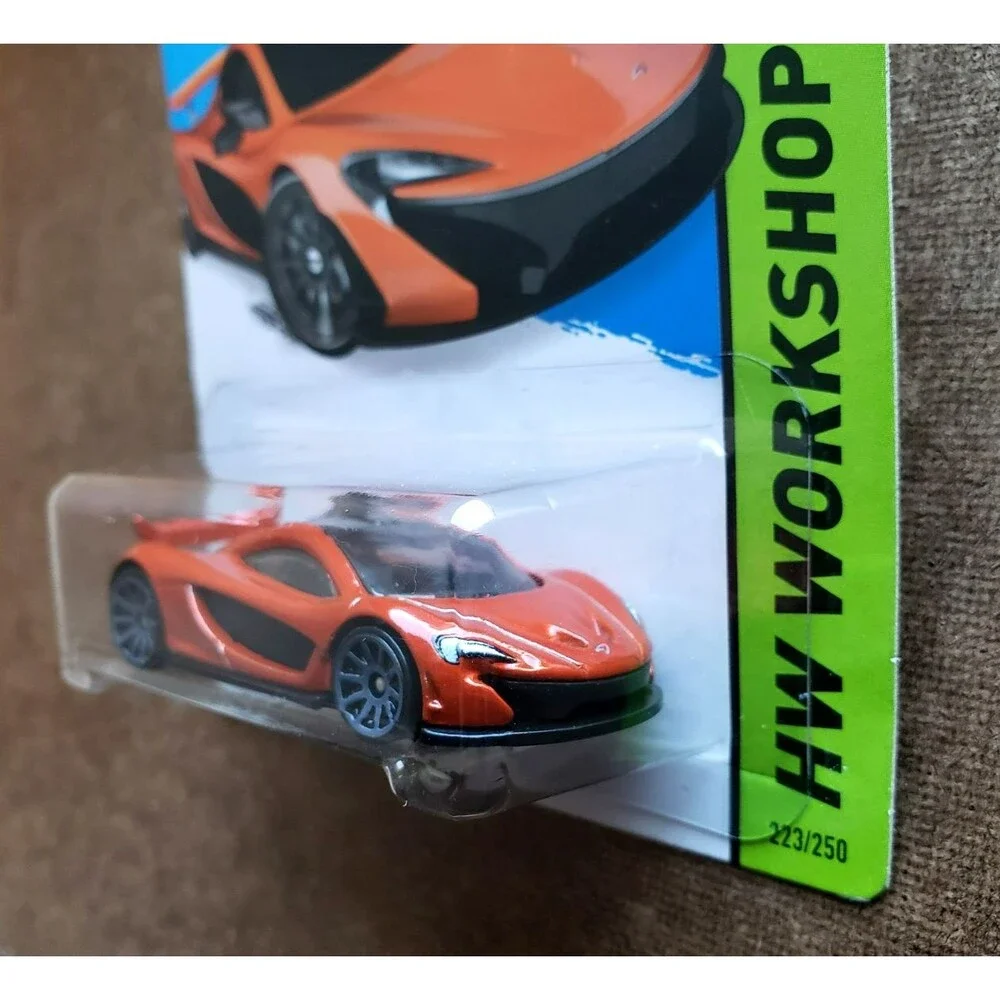 Hot Wheels McLAREN P1 Dark Orange #223 HW WORSHOP 2015 GARAGE SERIES Grey 10-SP